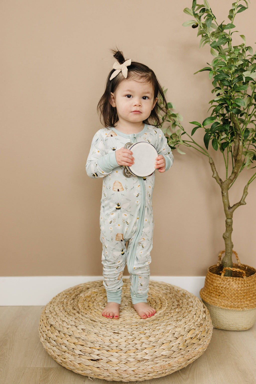 Sweet As Can Bee Bamboo Sleeper Girls