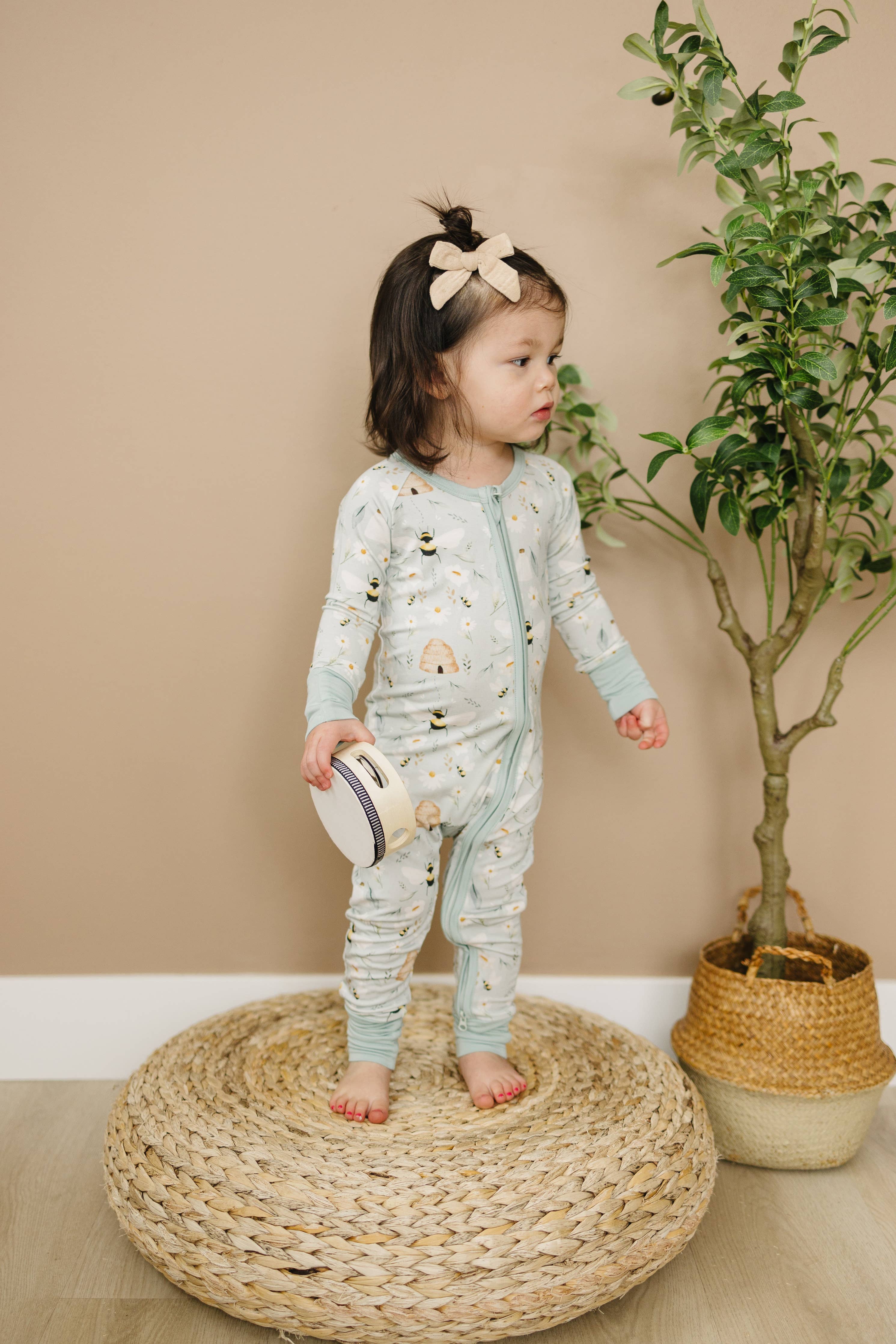 Sweet As Can Bee Bamboo Sleeper Girls