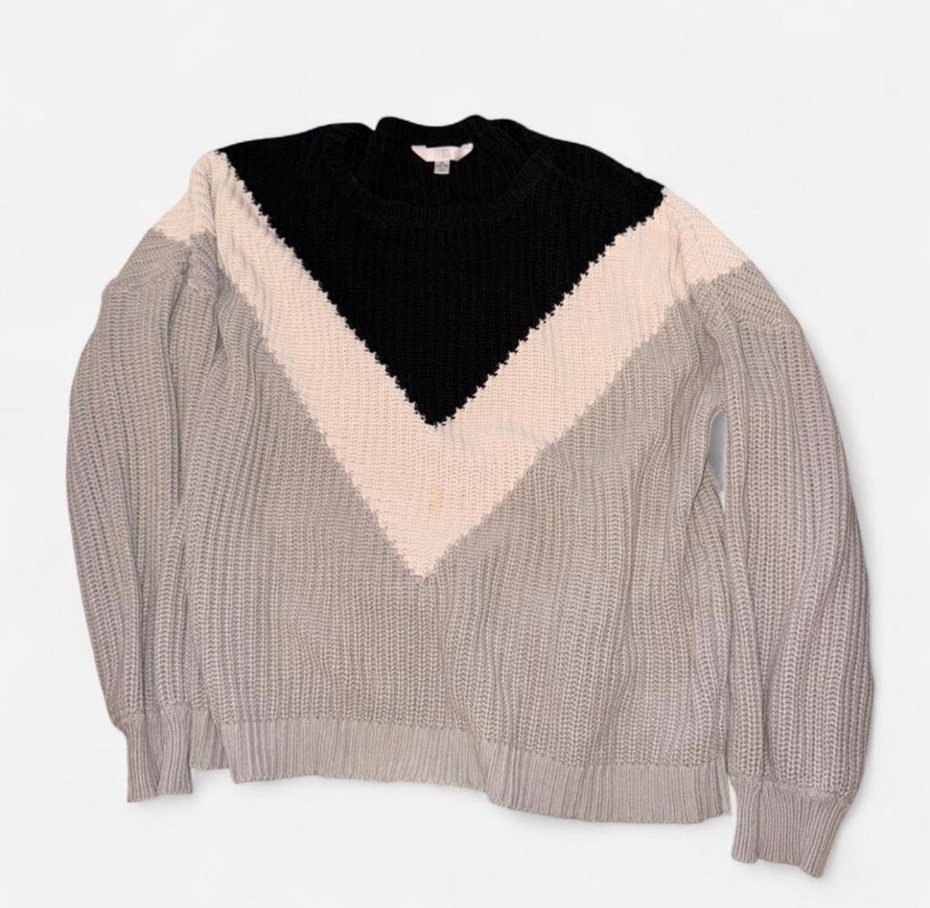 Black & White Knitted Sweater