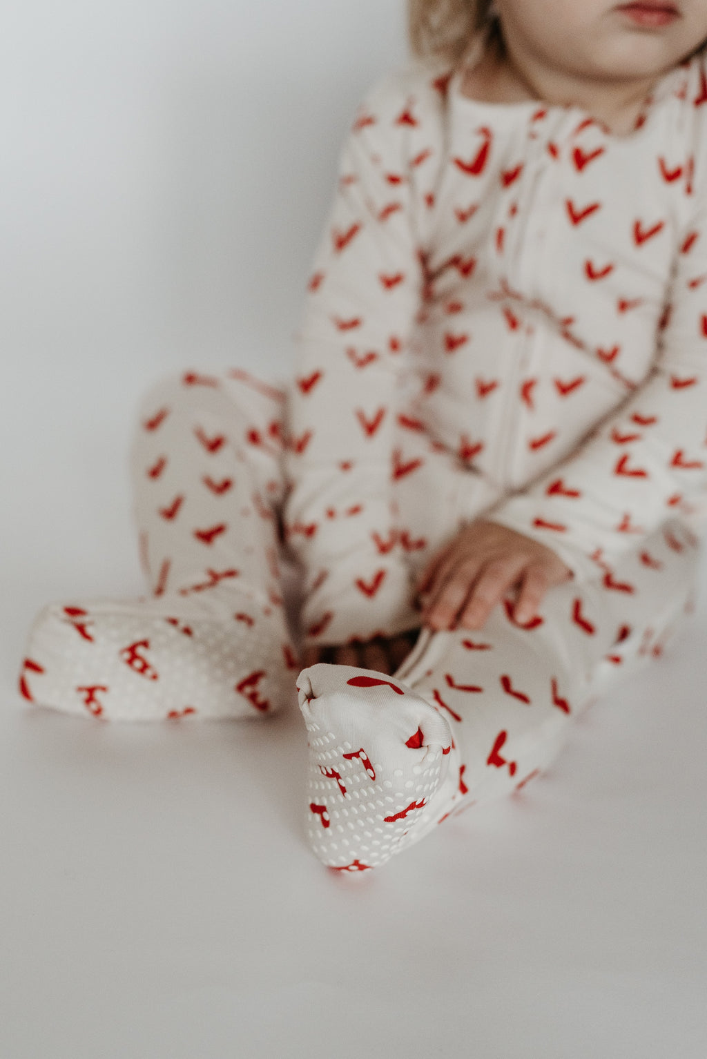 Peek-a-Boo Baby Sleeper Heart Confetti