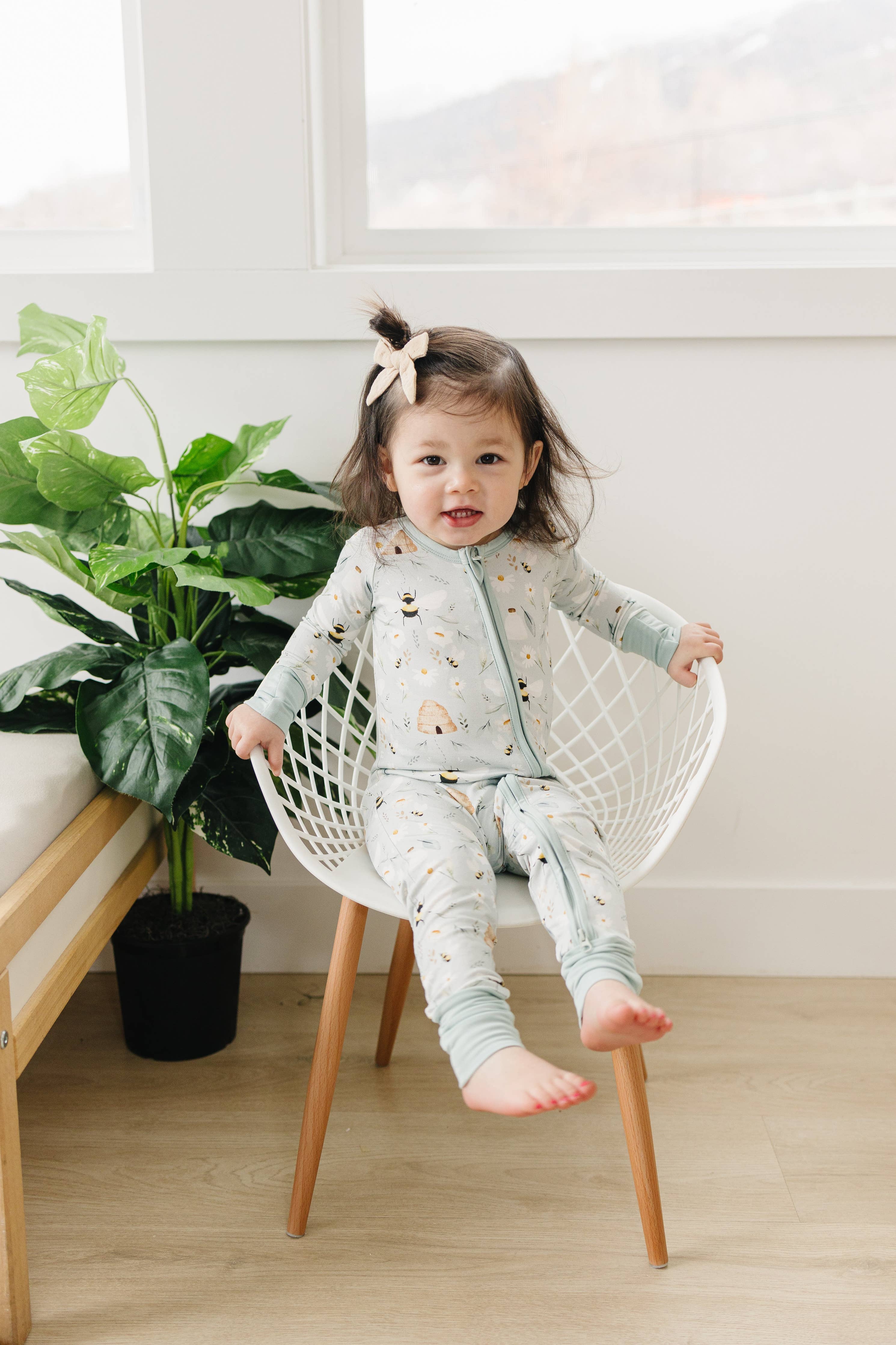 Sweet As Can Bee Bamboo Sleeper Girls
